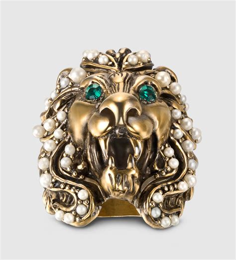 lion head ring gucci